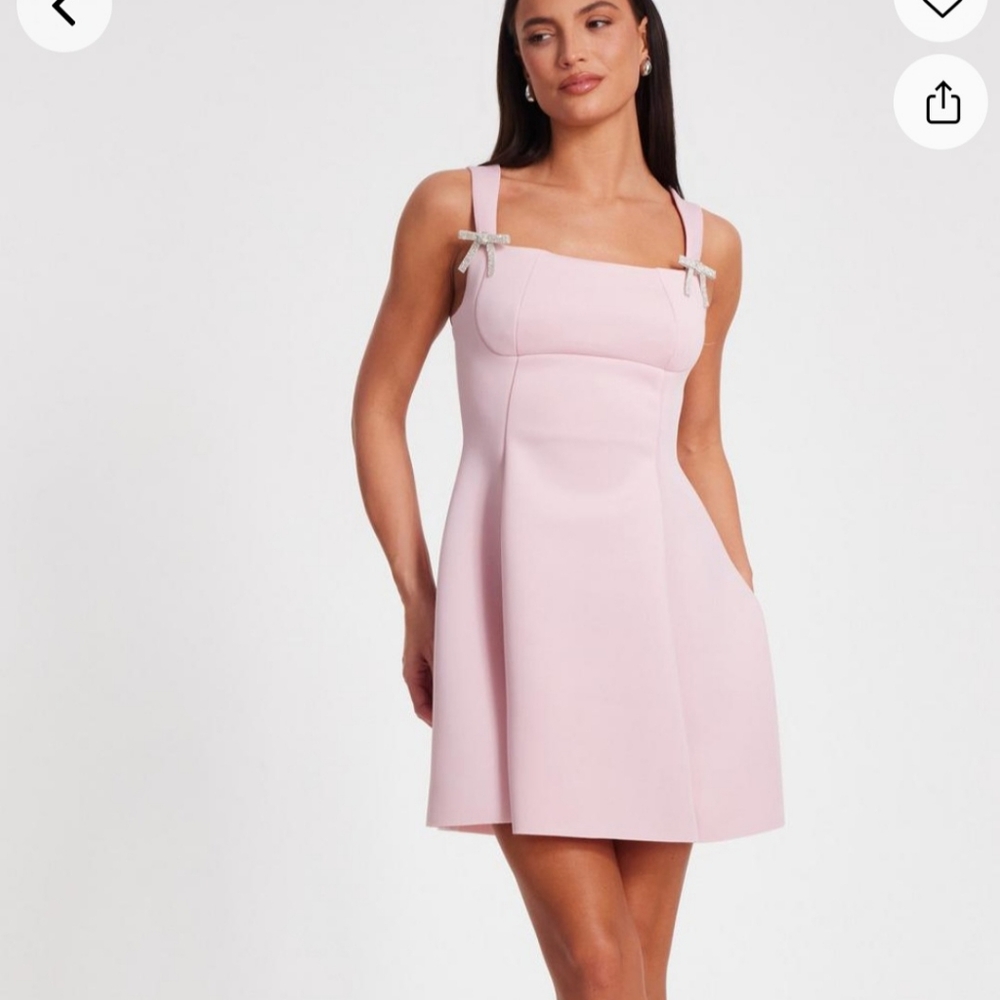 Elegant Pink Sleeveless Dress
